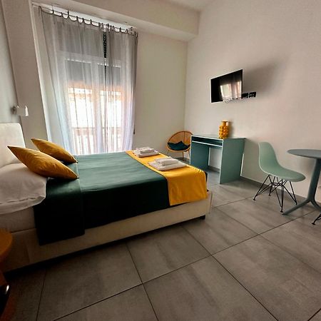 Hi Relais Rooms Neapel Exterior foto