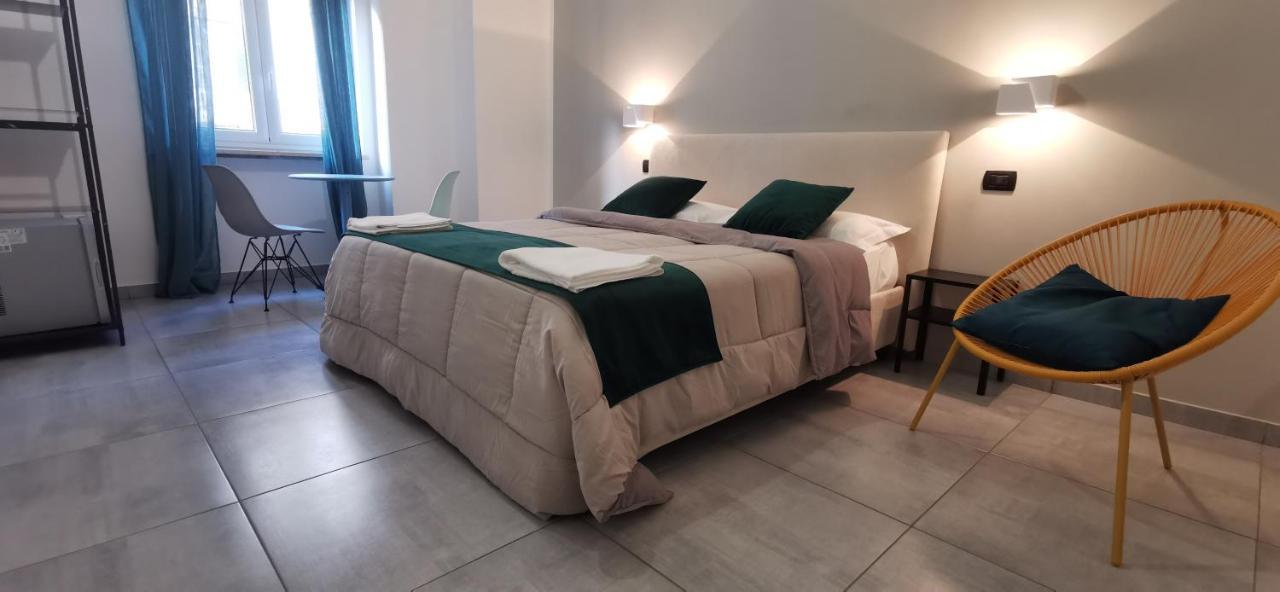 Hi Relais Rooms Neapel Exterior foto